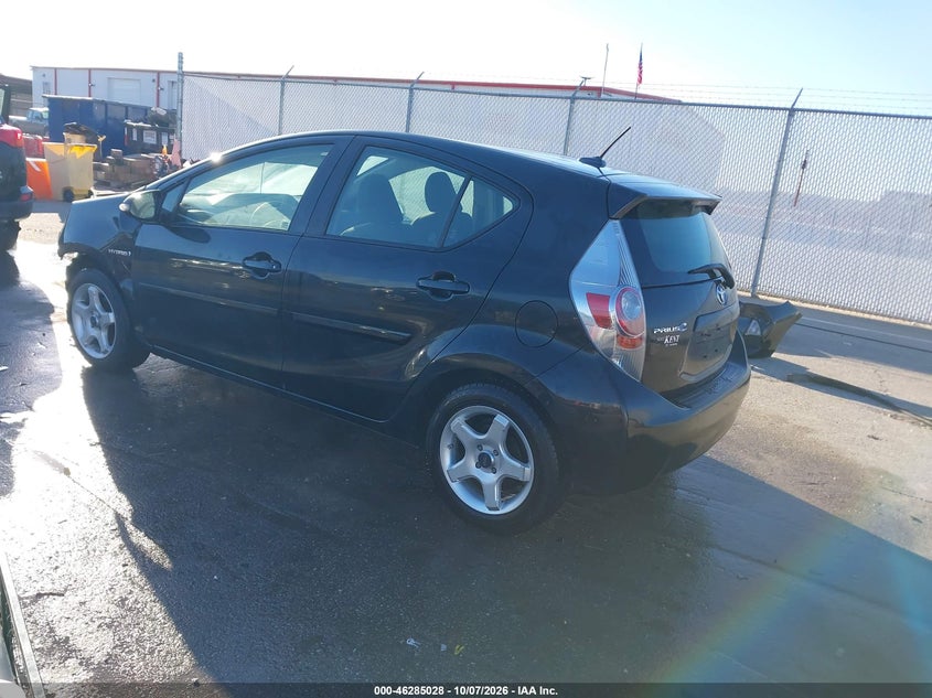 Vin: jtdkdtb38e1562994, lot: 46785174, toyota prius c three 20143