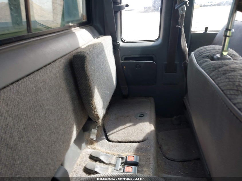 TOYOTA PICKUP 1994 VIN 4TARN93P3RZ186787