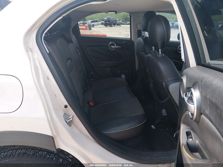 2016 FIAT 500X LOUNGE · Фото 8