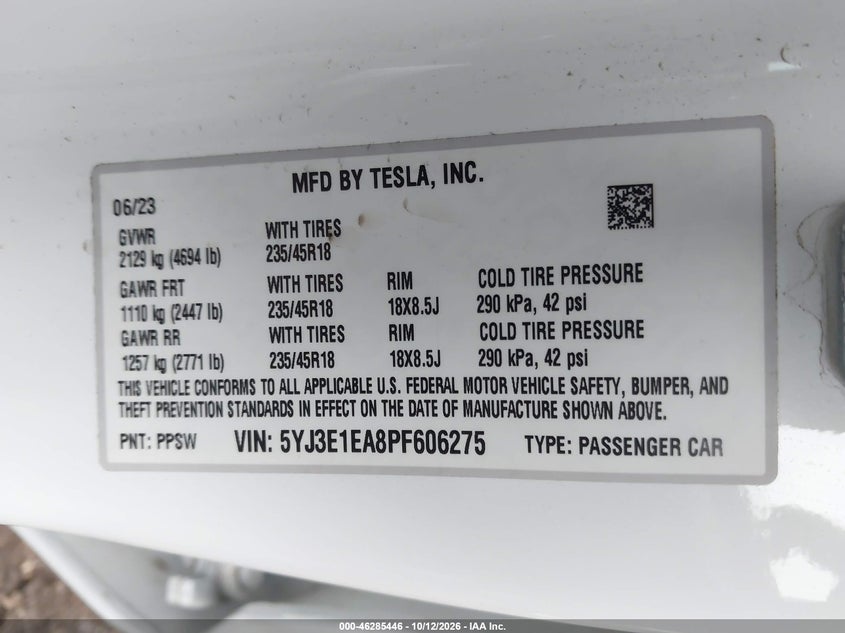 TESLA MODEL 3 - zdjęcie 9