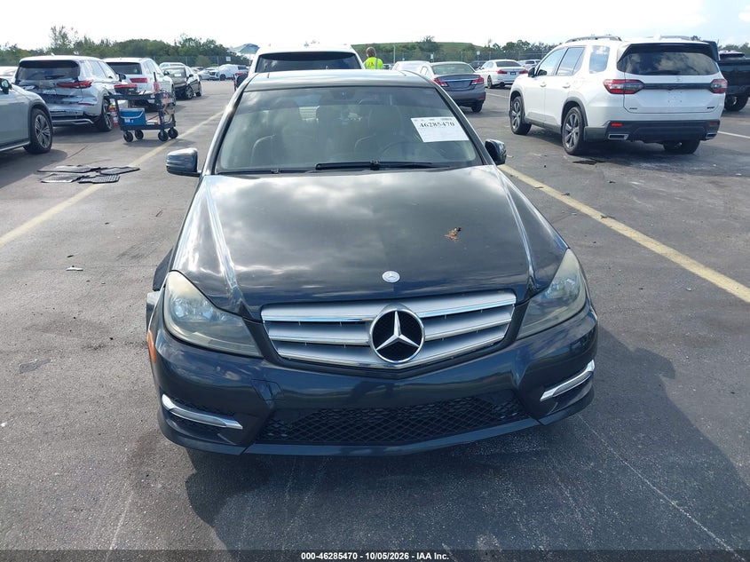 MERCEDES-BENZ C 250 2012 VIN WDDGF4HB0CR201610