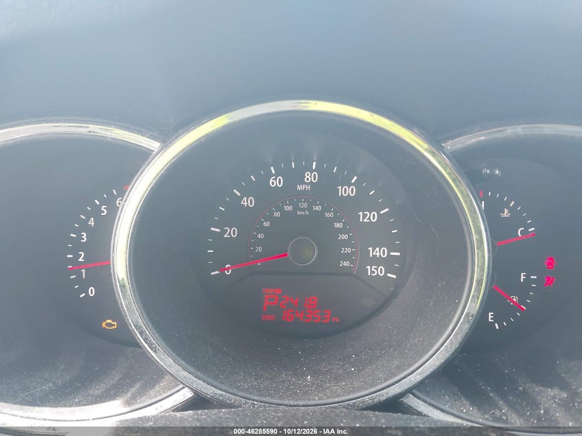 KIA SORENTO 2011 VIN 5XYKT3A14BG138033