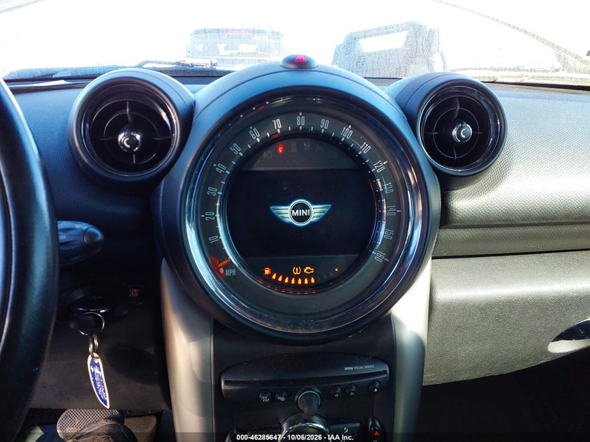 MINI COUNTRYMAN 2015 VIN WMWZB3C53FWR43920