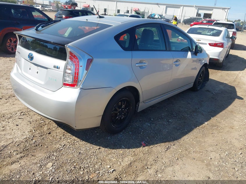 Vin: jtdkn3du6c1493660, lot: 46785806, toyota prius three 20124