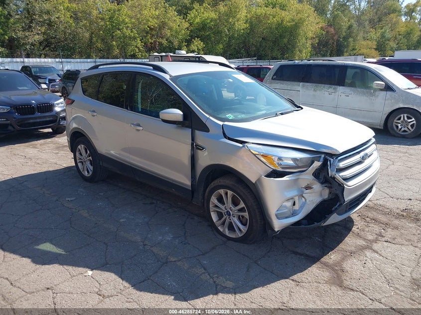 Vin: 1fmcu9hd9juc24824, lot: 46785870, ford escape sel 20181