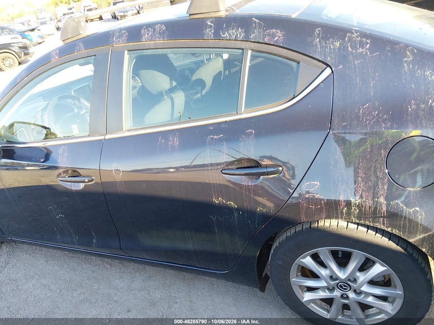 MAZDA MAZDA3 - zdjęcie 14