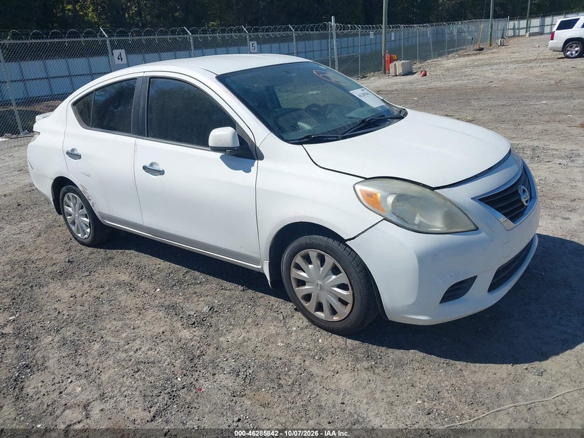 2013 NISSAN VERSA 1.6 SV