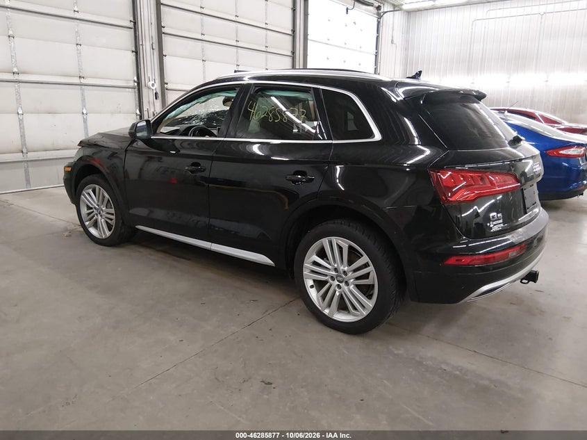 Vin: wa1bnafy8j2140553, lot: 46786023, audi q5 2.0t premium/2.0t tech premium 20183