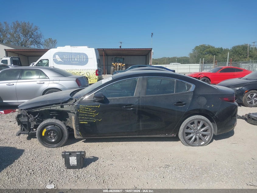MAZDA MAZDA3 - zdjęcie 15
