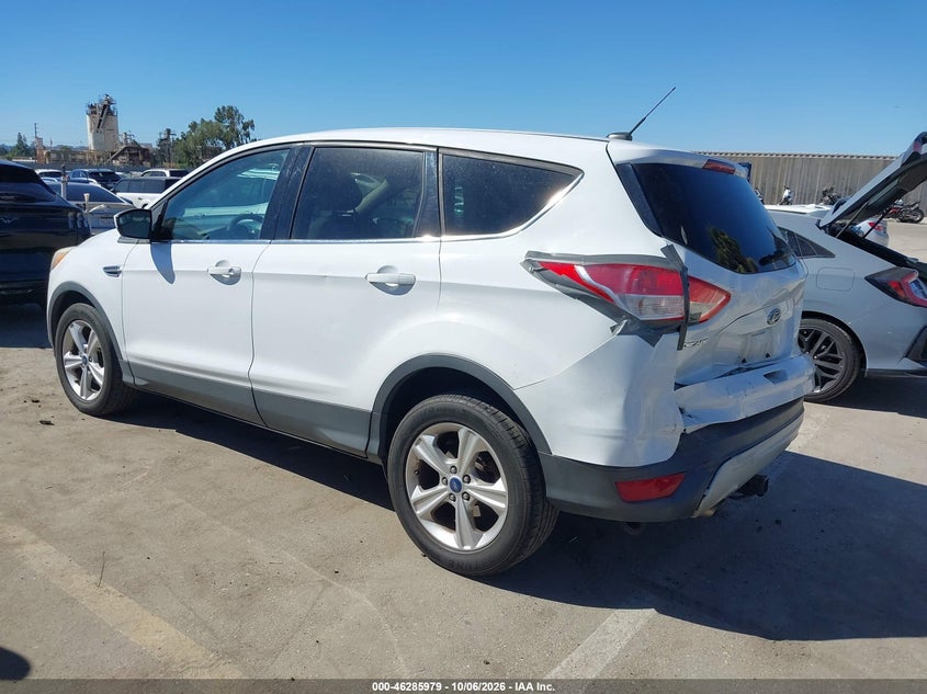 Vin: 1fmcu0gx8dud54654, lot: 46786125, ford escape se 20133