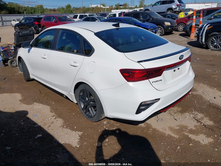 2020 KIA FORTE GT-LINE · Фото 3