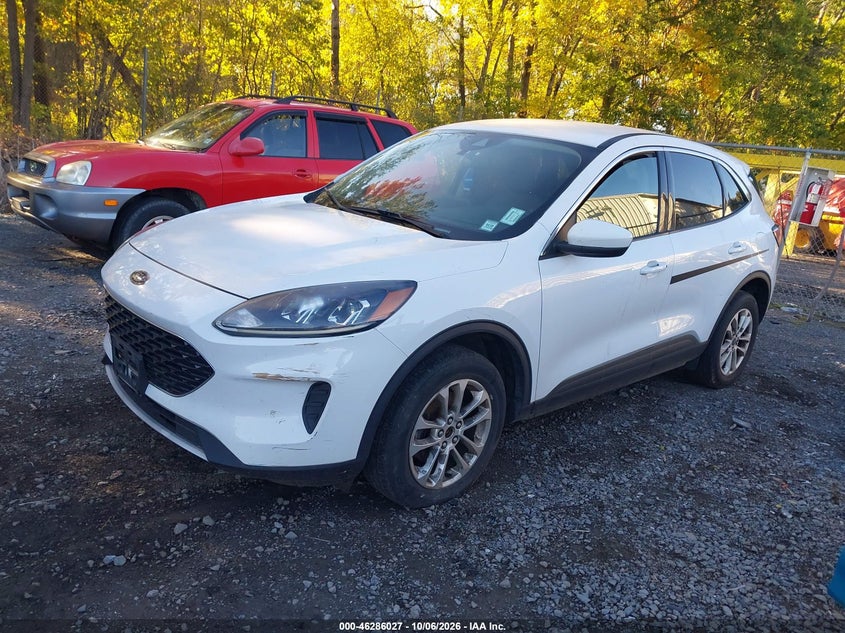 Vin: 1fmcu9g66lub54611, lot: 46786173, ford escape se 20202