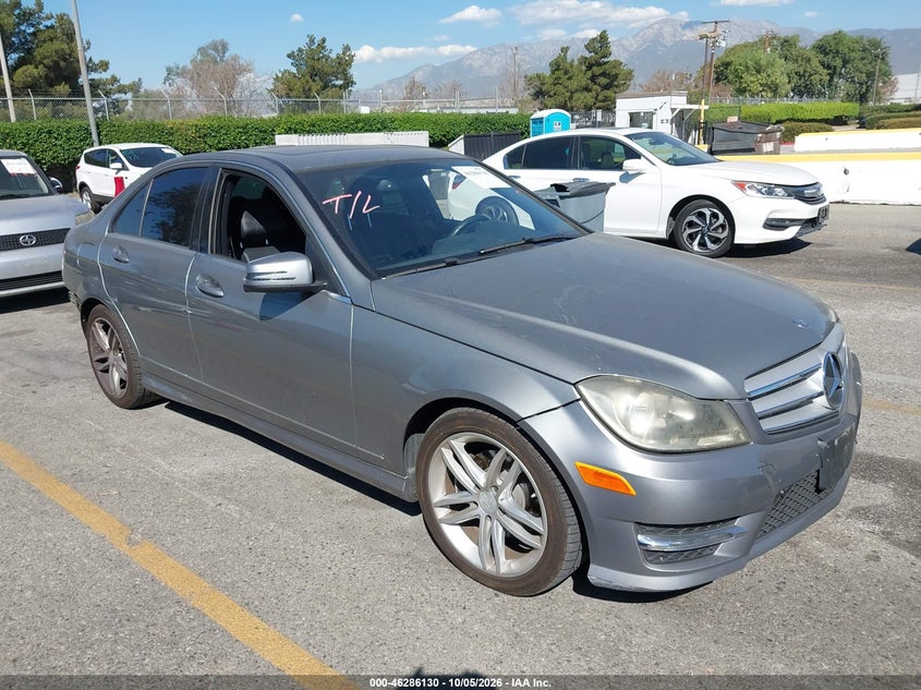 Vin: wddgf4hbxdr296789, lot: 46786276, mercedes-benz c 250 sport 20131