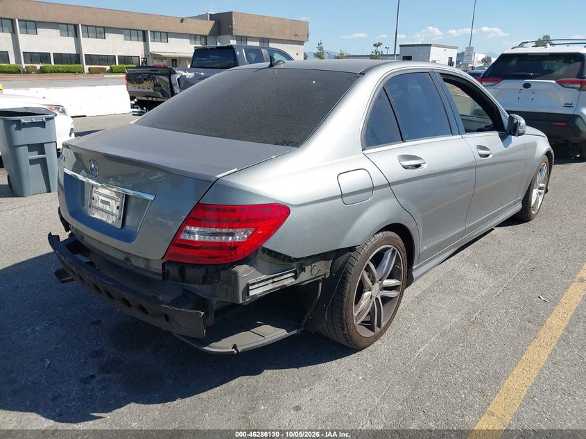 Vin: wddgf4hbxdr296789, lot: 46786276, mercedes-benz c 250 sport 20134