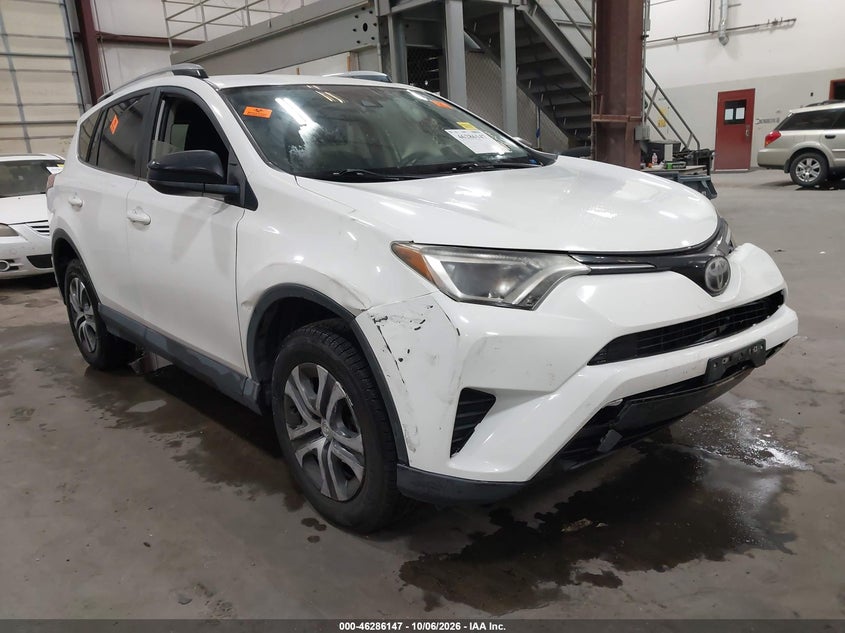 Vin: jtmbfrev2hj709244, lot: 46786293, toyota rav4 le 20171