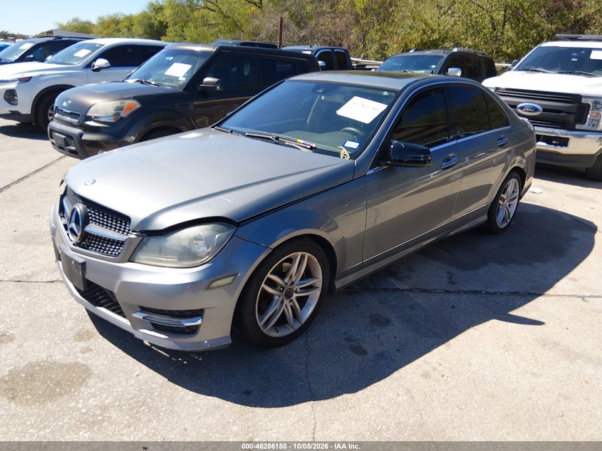 Vin: wddgf8bb6cr230075, lot: 46786296, mercedes-benz c 300 luxury 4matic/sport 4matic 20122