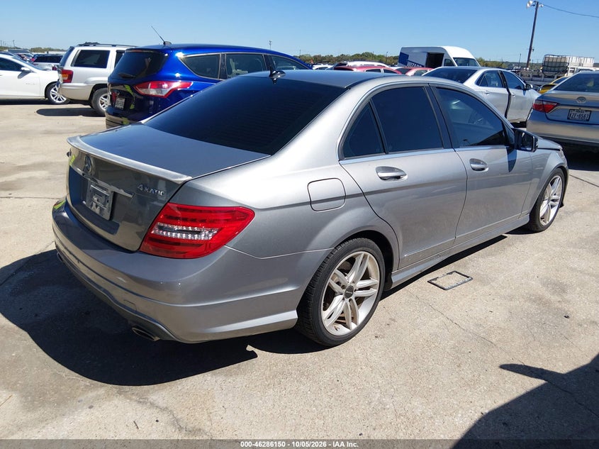 Vin: wddgf8bb6cr230075, lot: 46786296, mercedes-benz c 300 luxury 4matic/sport 4matic 20124