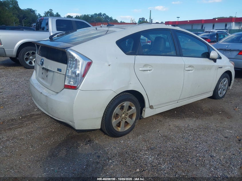 Vin: jtdkn3du4b1323375, lot: 46786336, toyota prius three 20114