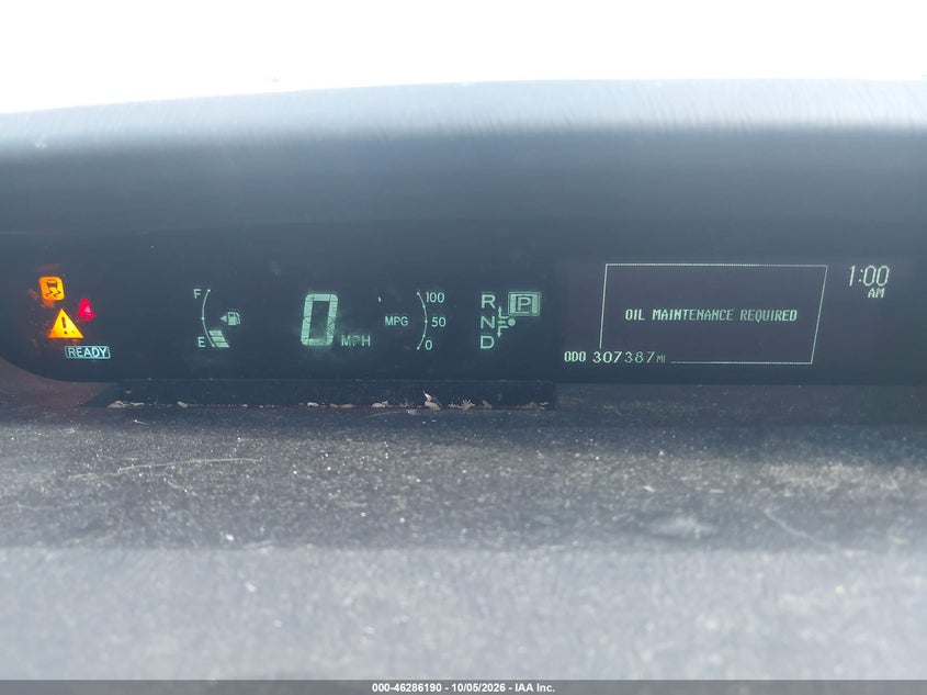 2011 TOYOTA PRIUS THREE · Фото 7