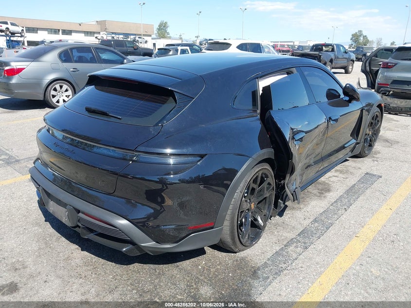 Vin: wp0bc2y1xrsa68027, lot: 46786348, porsche taycan cross turismo turbo/turbo s 20244