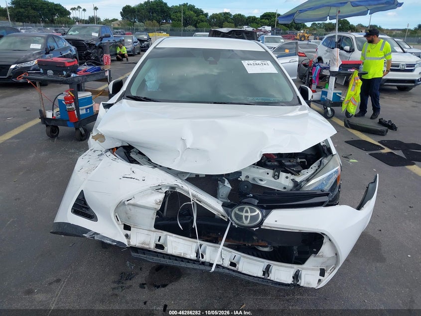 TOYOTA COROLLA - zdjęcie 12