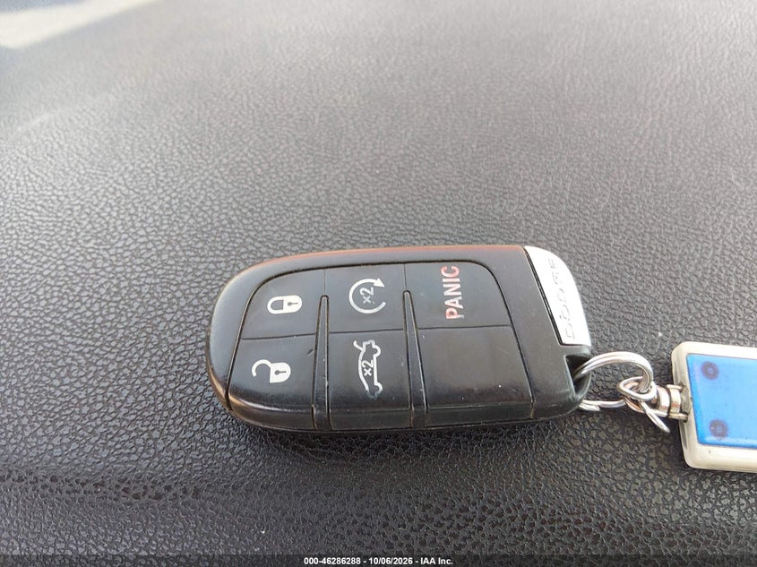 2012 DODGE CHARGER SXT · Photo 11
