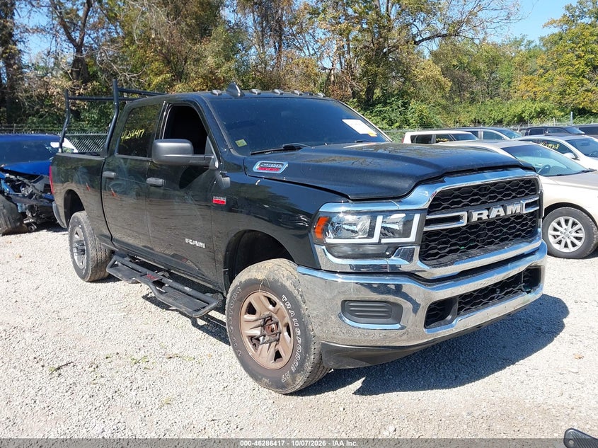 Vin: 3c6ur5cj5ng249963, lot: 46786563, ram 2500 tradesman  4x4 6'4 box 2022 img_1