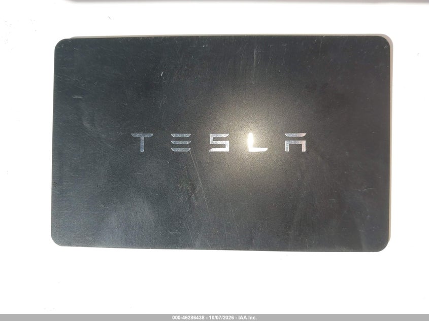 TESLA MODEL Y 2022 VIN 7SAYGDEE9NA012098