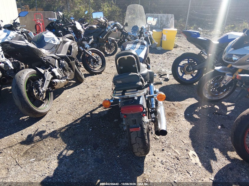 HONDA VT1100 1990