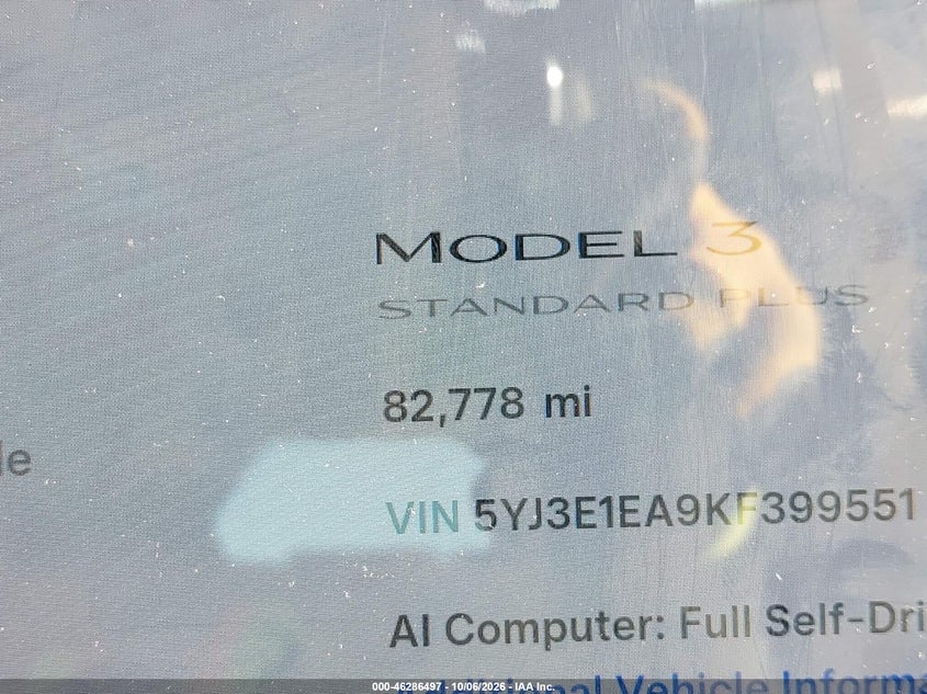 TESLA MODEL 3 - zdjęcie 16
