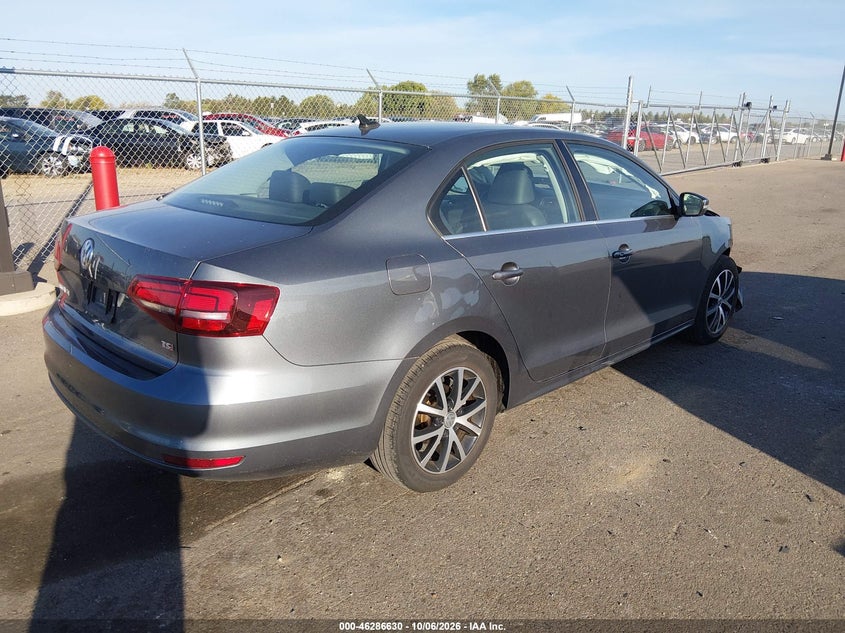 Vin: 3vwdb7aj2jm263582, lot: 46786776, volkswagen jetta 1.4t se/1.4t wolfsburg edition 20184