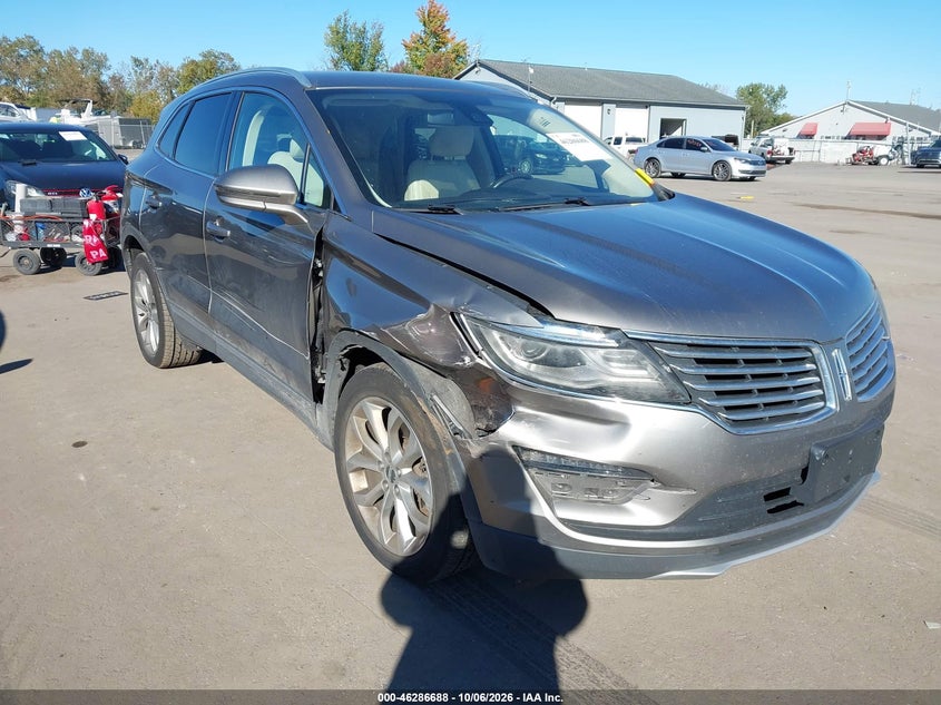 Vin: 5lmcj2c97guj05596, lot: 46786834, lincoln mkc select 20161
