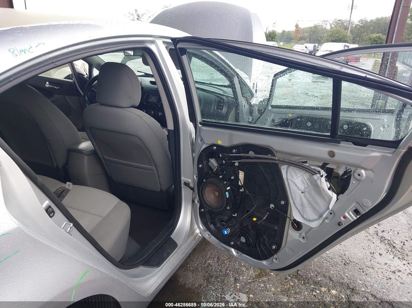 KIA FORTE 2016 VIN KNAFX4A81G5505380