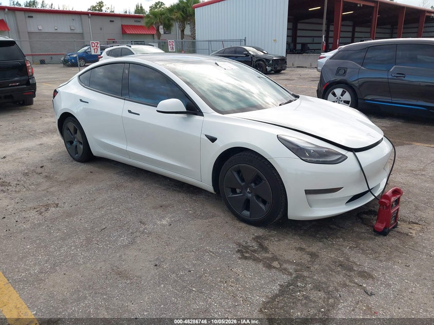 Vin: 5yj3e1eaxmf094434, lot: 46786892, tesla model 3 standard range plus rear-wheel drive 2021 img_1