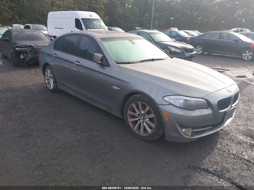 Vin: wbafr1c50bc744354, lot: 46786927, bmw 528i 20111