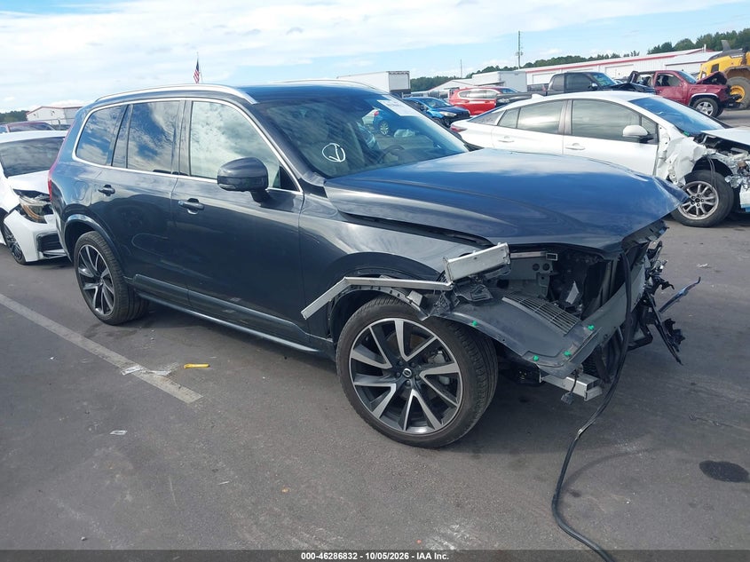 Vin: yv4a22pk6n1781008, lot: 46786978, volvo xc90 t6 momentum 7 passenger 2022 img_1