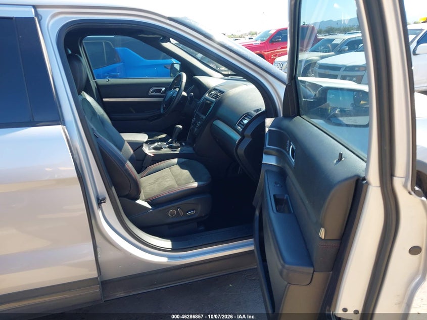 FORD EXPLORER 2018 VIN 1FM5K7DH5JGC93911