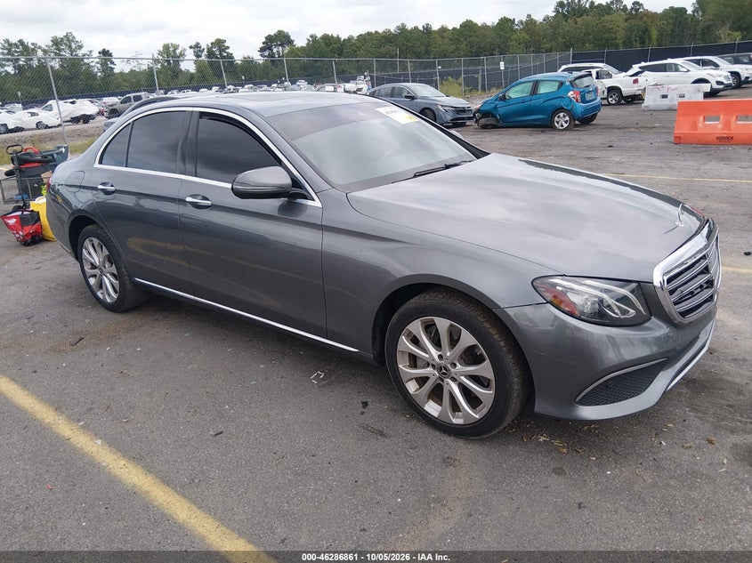 Vin: wddzf4jbxha236891, lot: 46787007, mercedes-benz e 300 2017 img_1