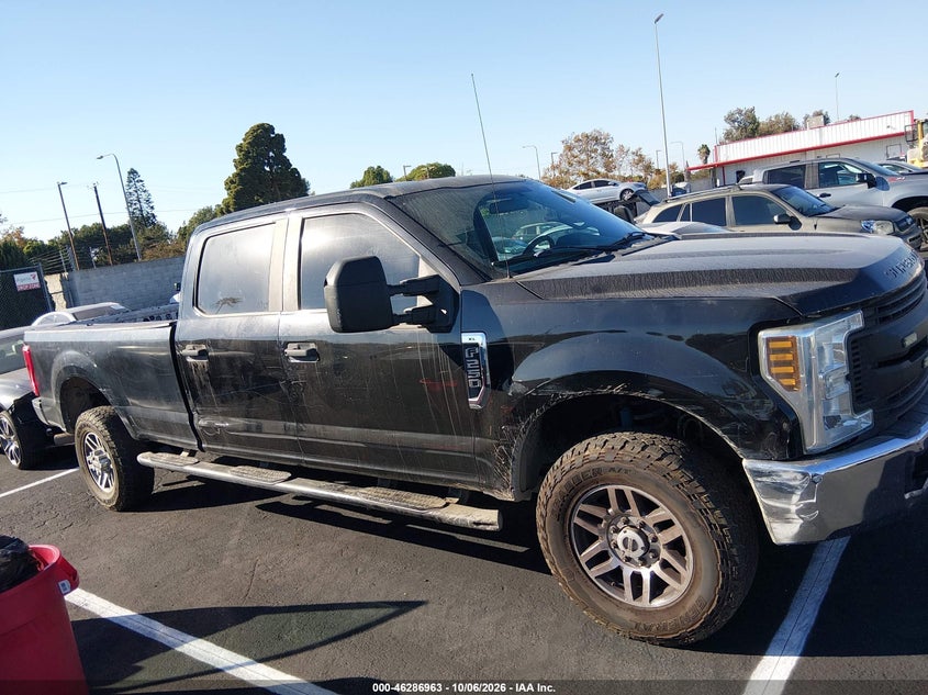 2018 FORD F-250 XL · Фото 13