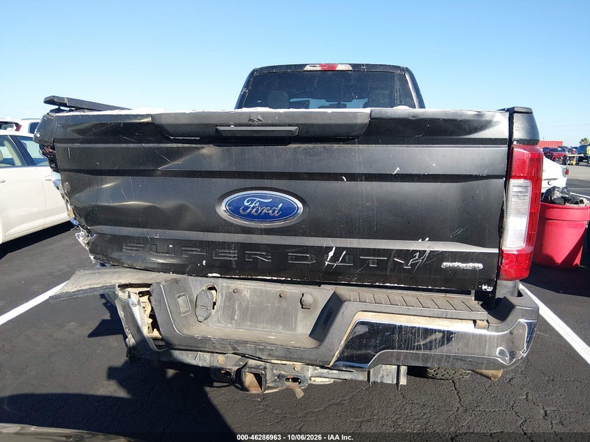 2018 FORD F-250 XL · Фото 16