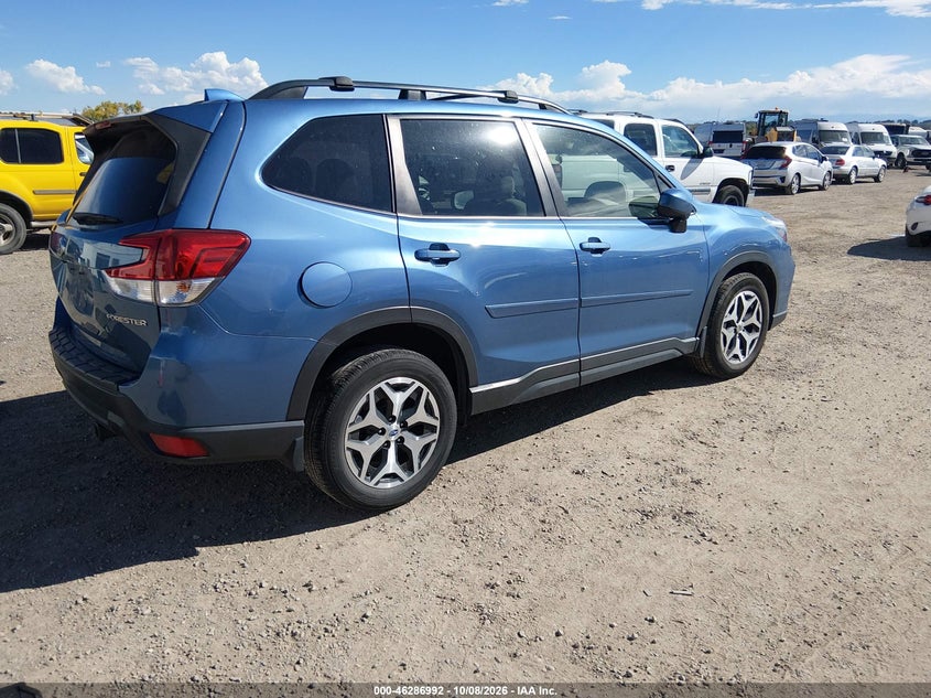 Vin: jf2skaec1kh585933, lot: 46787138, subaru forester premium 20194