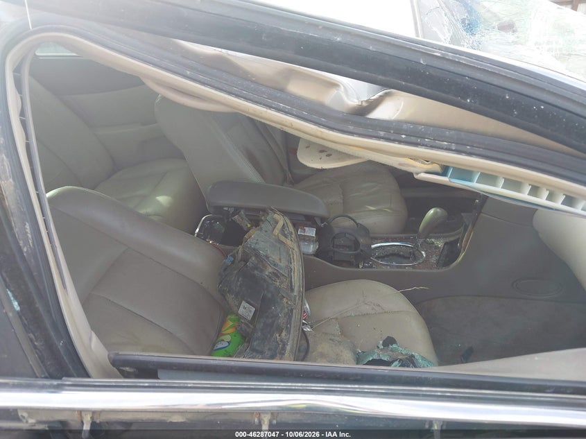 OLDSMOBILE AURORA 2001 VIN 1G3GS64C414203211