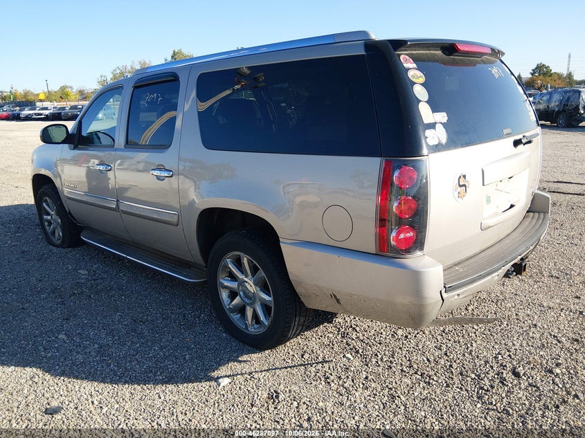 2007 GMC YUKON XL 1500 DENALI · Photo 3