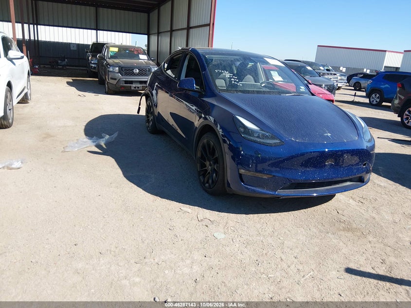 Vin: 7saygaeexpf912920, lot: 46787289, tesla model y awd/long range dual motor all-wheel drive 2023 img_1