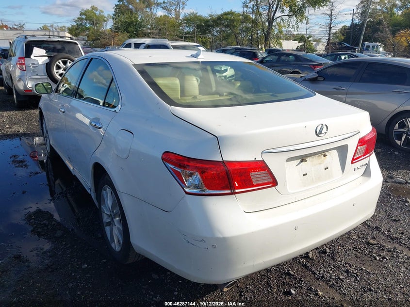 2012 LEXUS ES 350 · Фото 3