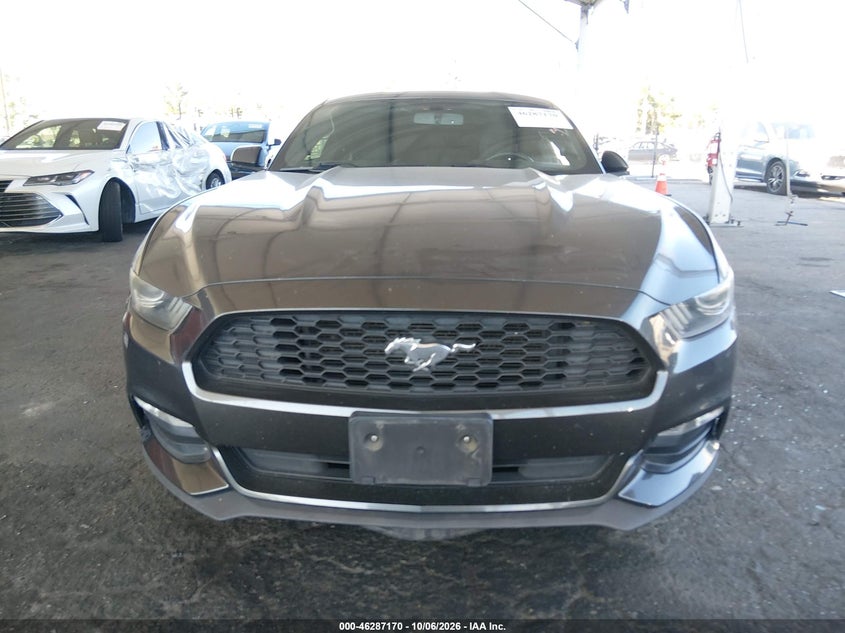 FORD MUSTANG - zdjęcie 13