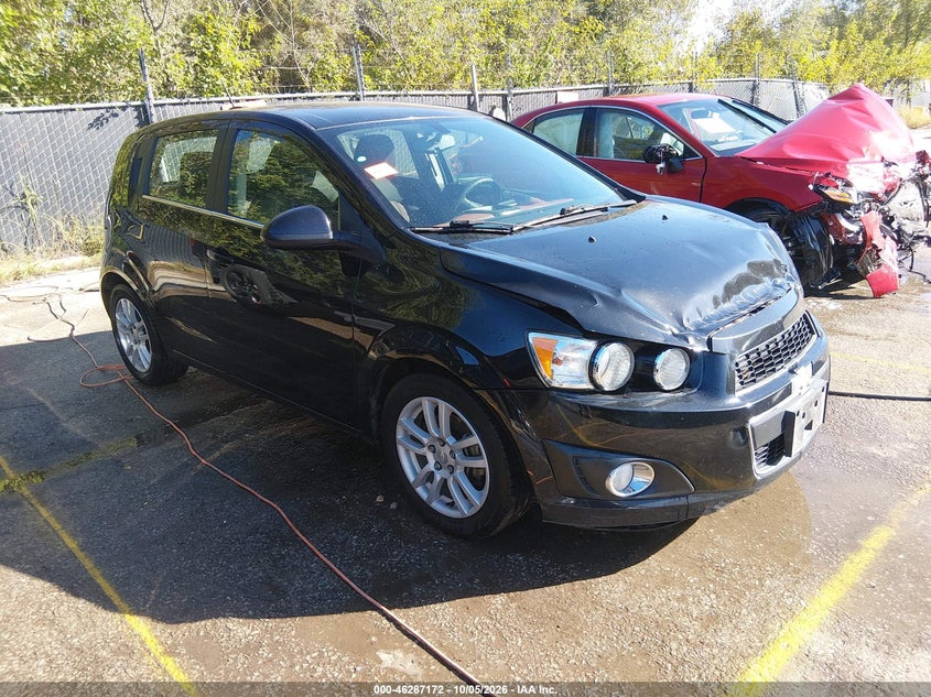 Vin: 1g1jc6sb8g4112649, lot: 46787318, chevrolet sonic lt auto 2016 img_1