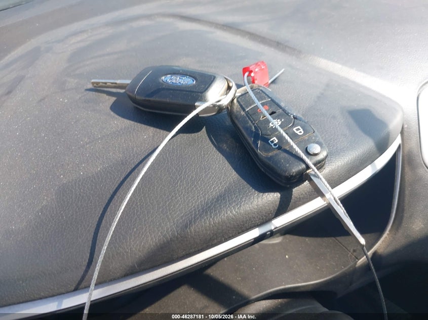 2016 FORD FUSION SE · Фото 11