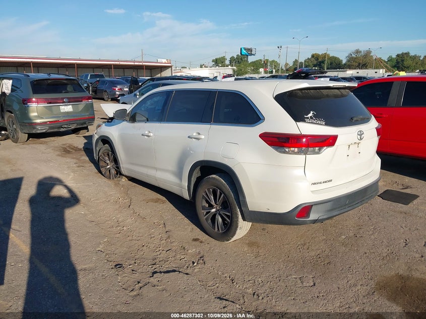 Vin: 5tdzzrfh7js272834, lot: 46787448, toyota highlander le 20183