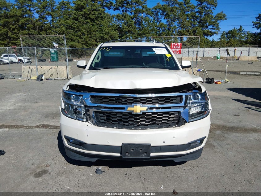 CHEVROLET SUBURBAN - zdjęcie 12